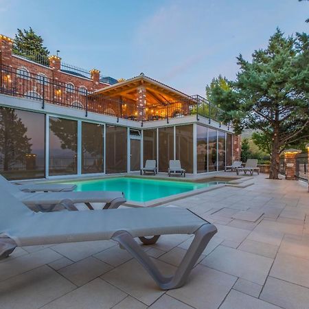 Palace Paulina Apartments Novi Vinodolski Bagian luar foto