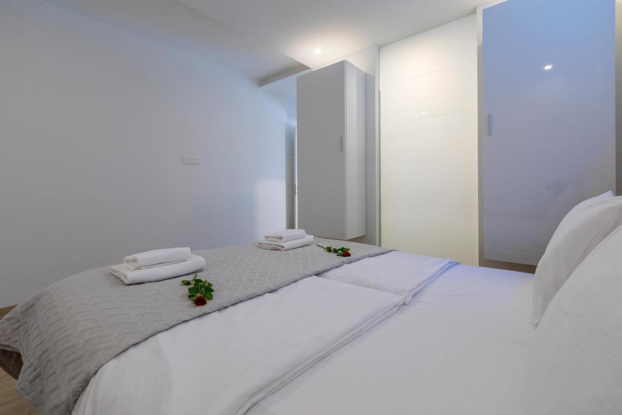 Palace Paulina Apartments Novi Vinodolski Bagian luar foto