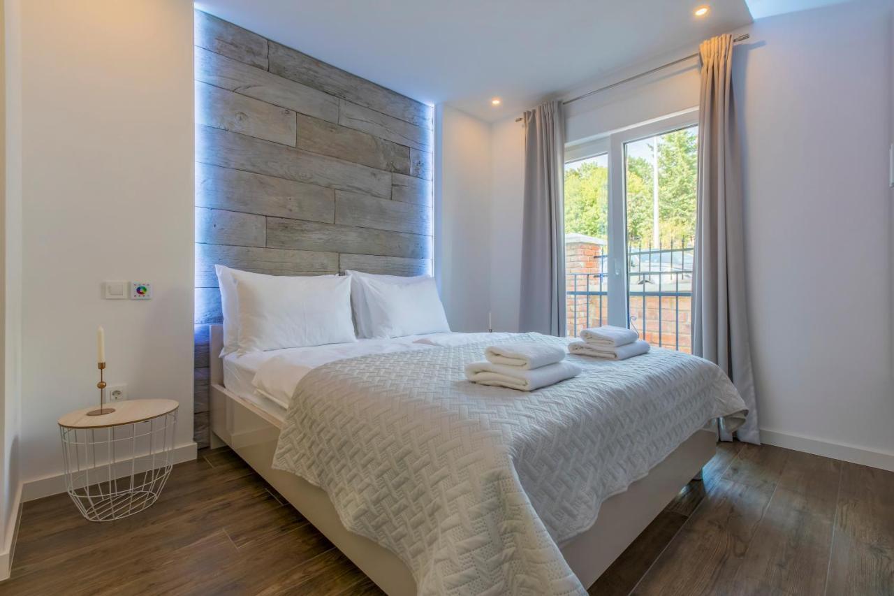 Palace Paulina Apartments Novi Vinodolski Bagian luar foto